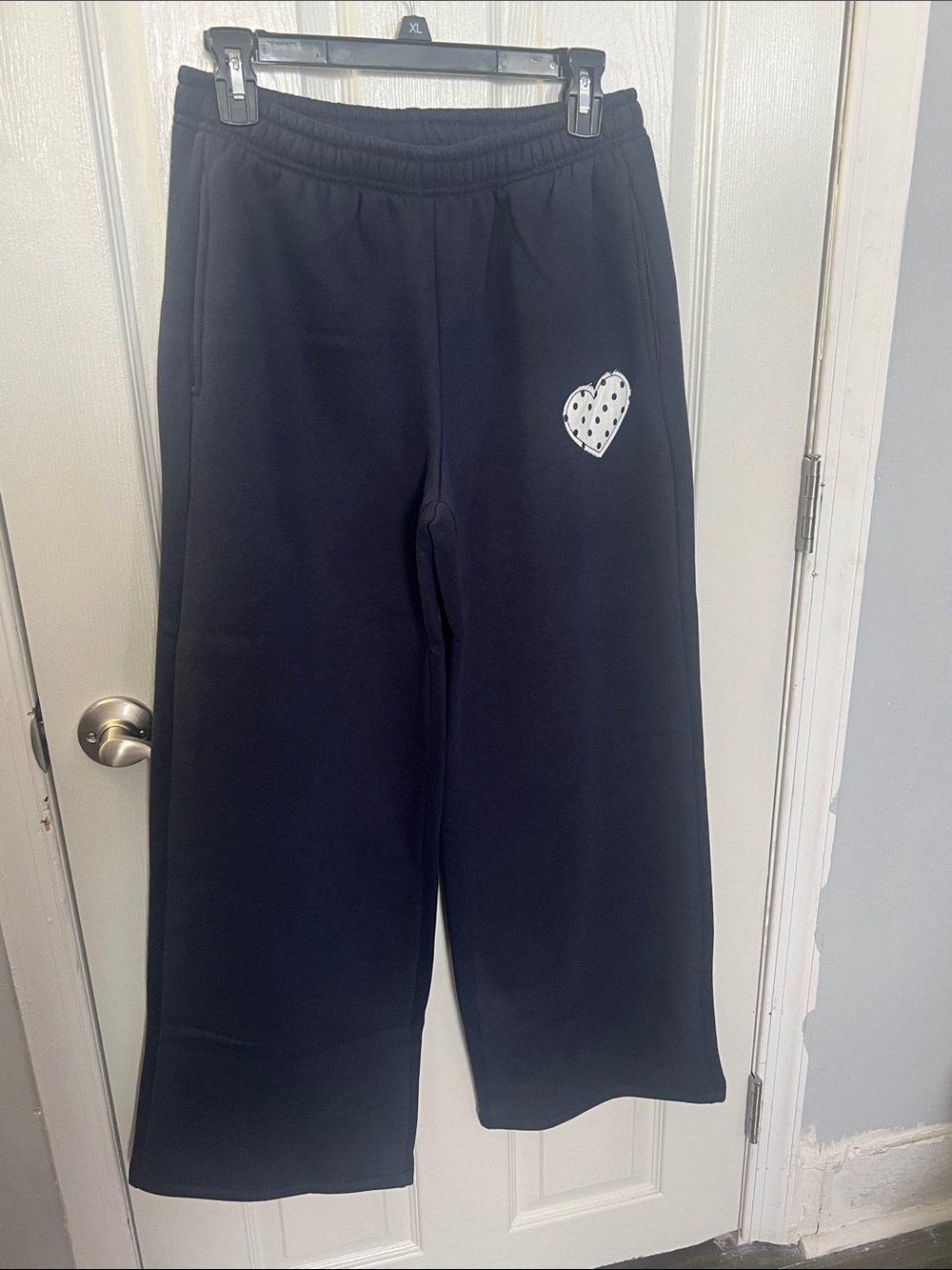 Edikted Black Wide-Leg Sweatpants with White Polka Dot Heart